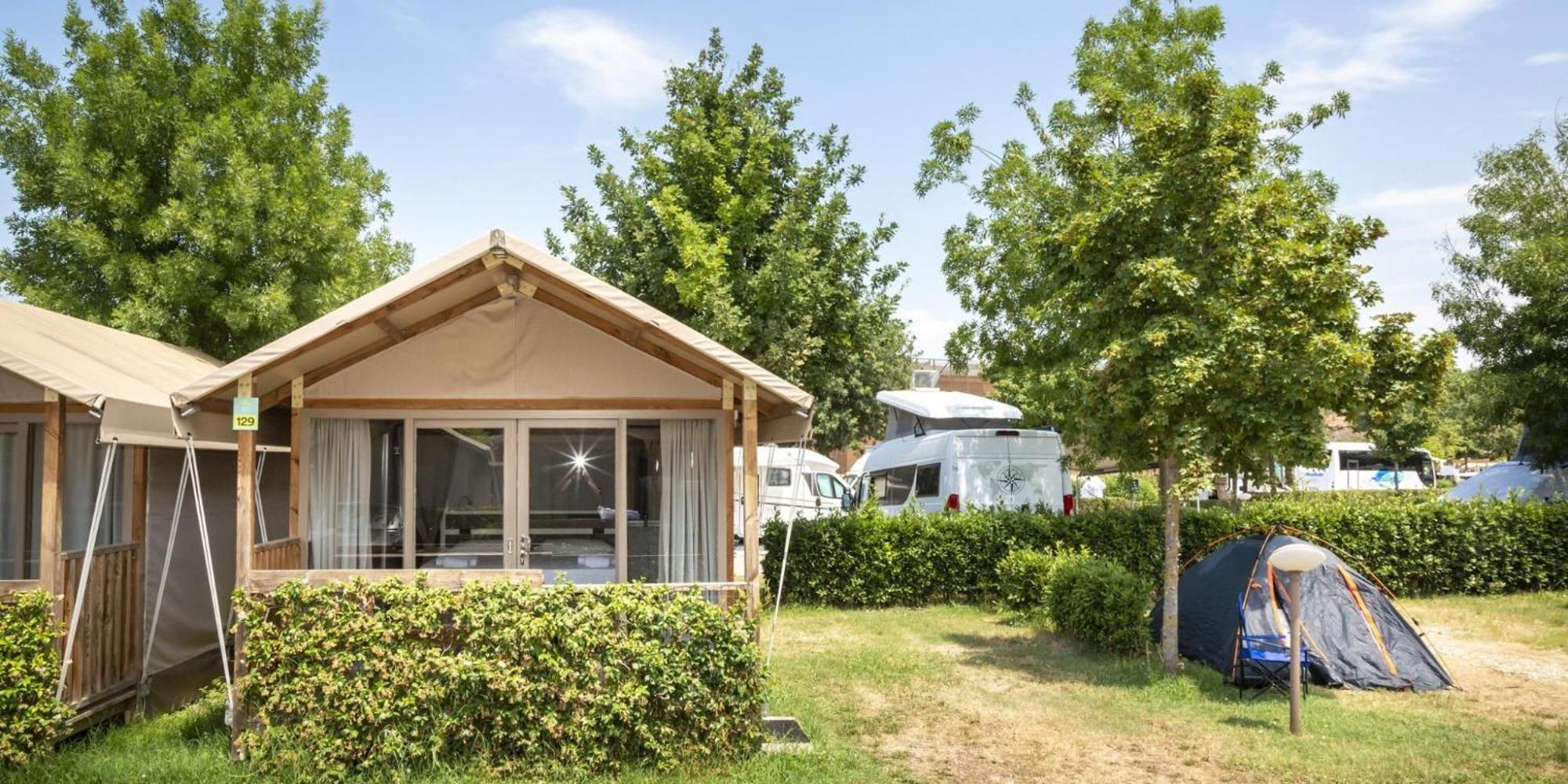 Hu Firenze Certosa Camping In Town Impruneta Ngoại thất bức ảnh